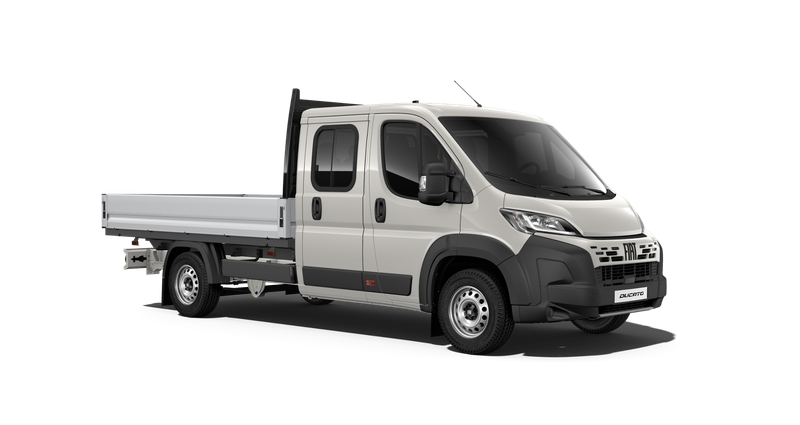 Noleggio lungo termine Fiat Ducato 7 p. e ribaltabile - allestito Ducato chassis L4 180Cv doppia cabina 7 posti con sospensioni maggiorate posteriori - ribaltabile trilaterale con porta pali e cassetto porta attrezzi - accensione automatica fari e tergi - fendinebbia - radio display 7" AA/CP + doppia presa USB - OL