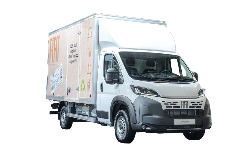 Noleggio lungo termine Fiat Ducato con box - allestito Ducato chassis L4 140Cv con box in alluminio - spoiler sopra cabina - sospensioni maggiorate posteriori - accensione automatica fari e tergi - fendinebbia - radio display 7" AA/CP + doppia presa USB - 8 epal - OL